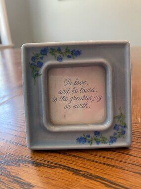 Tiny Treasures Vintage Ceramic Mini Frame With Floral Design & Quote